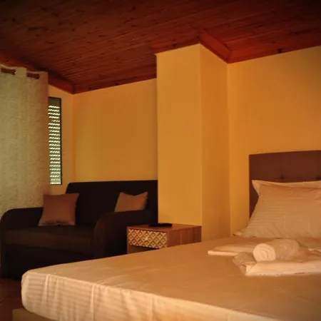 Semesterbostad Diomidi's House